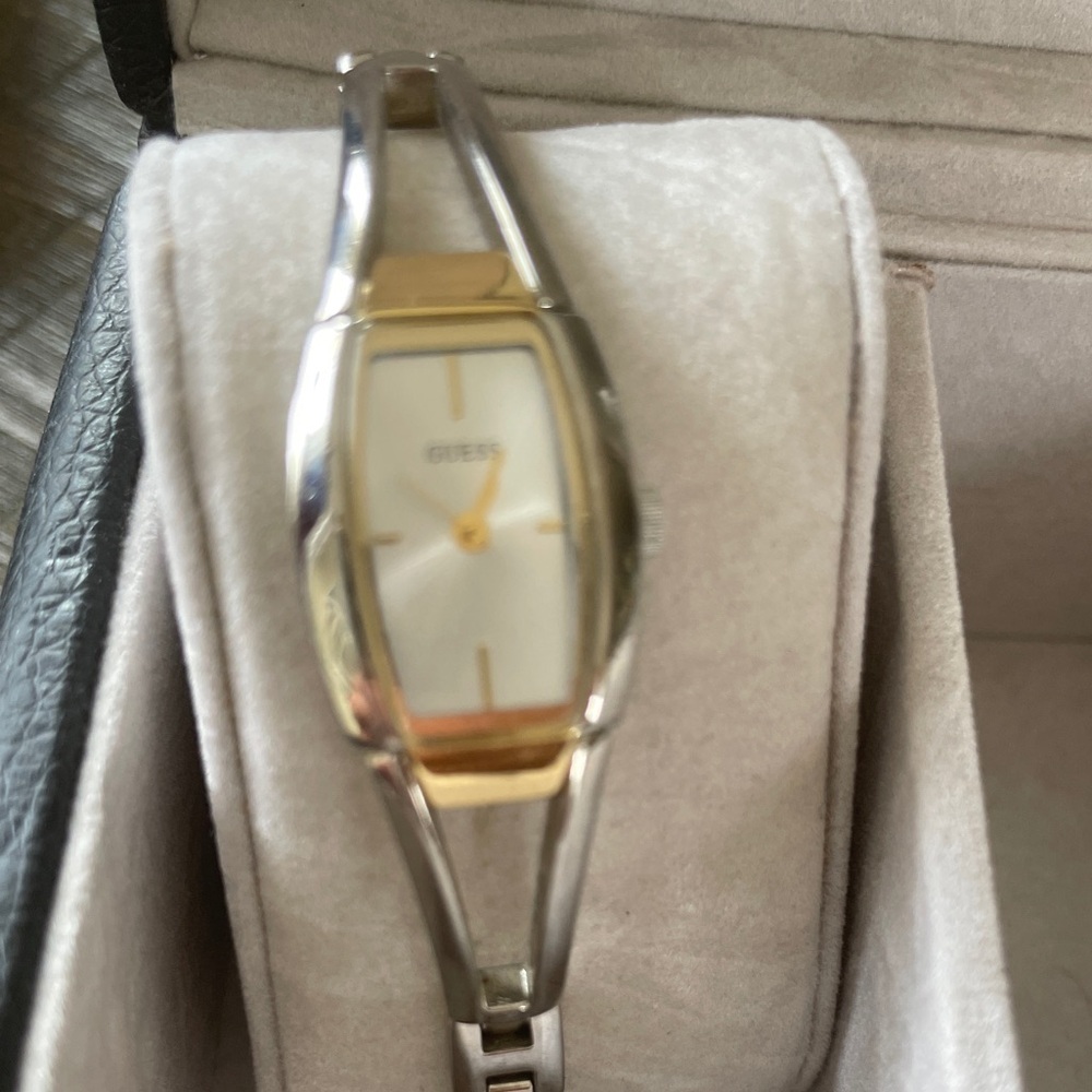 Guess watch